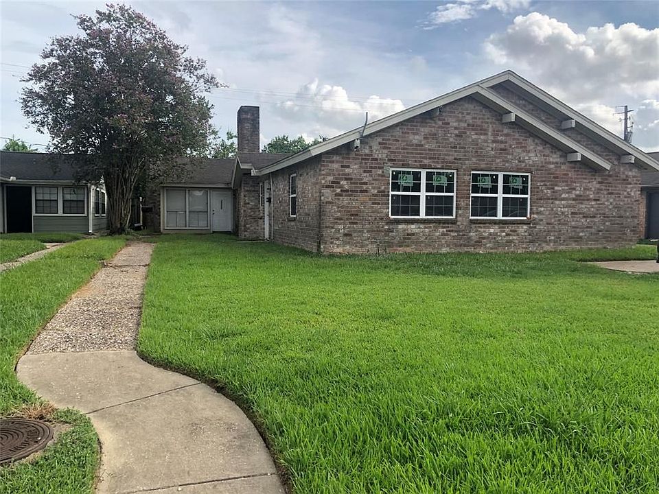 1st image of 14520 Woodforest Blvd #A