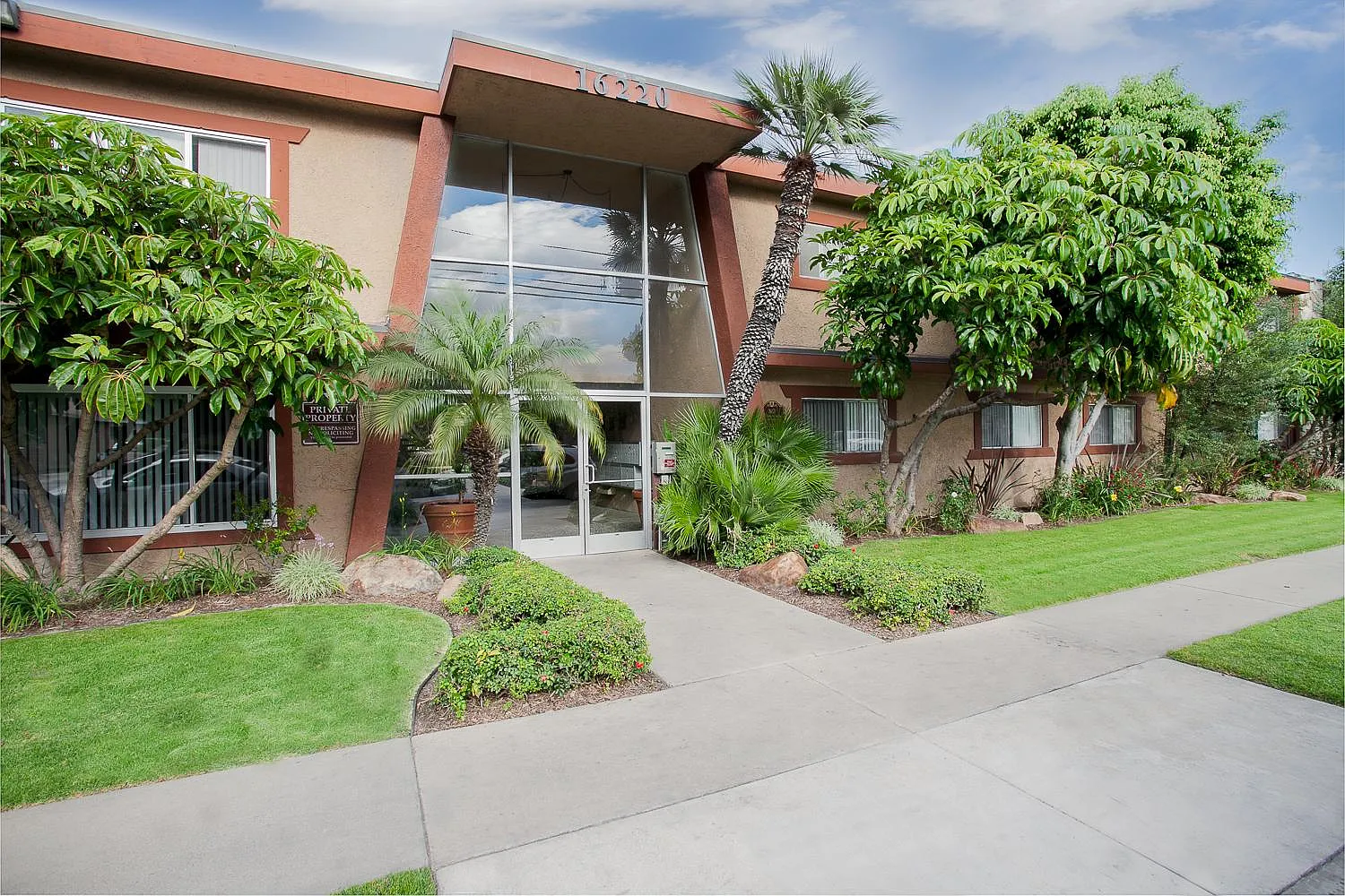 16220 Cornuta Apartments — Photo 1
