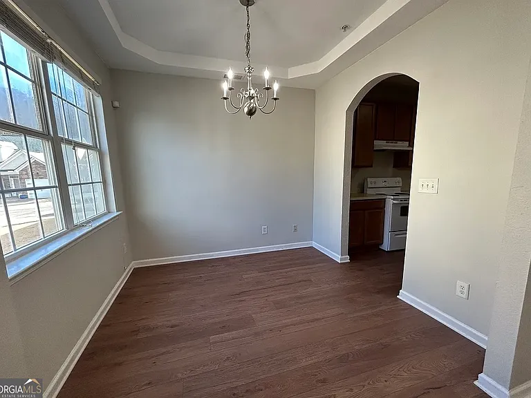 189 Ridgemont Rd — Photo 5