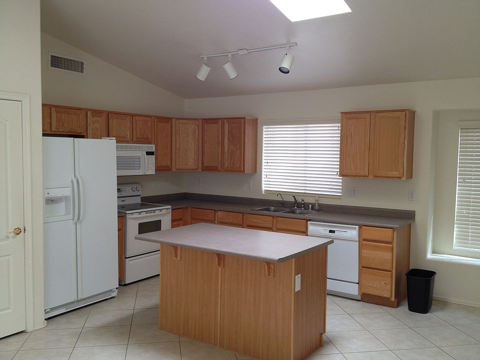 1st image of 4241 E Wescott Dr
