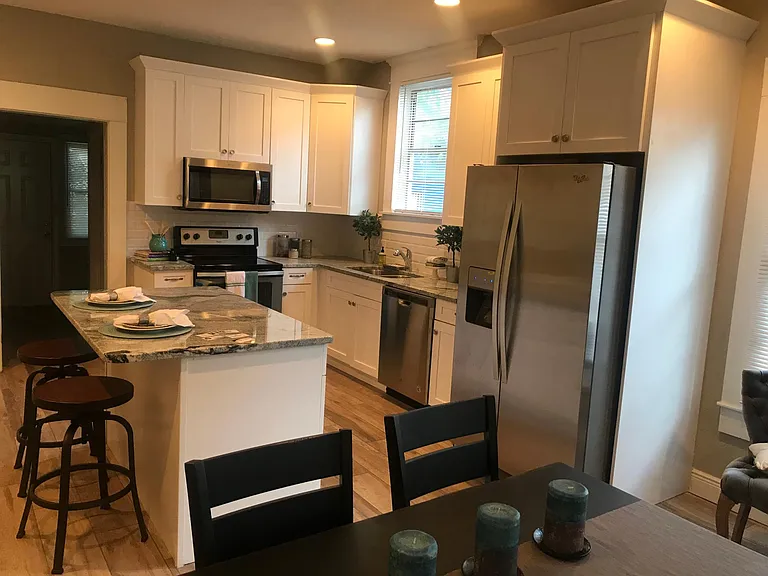 416 E Floribraska Ave — Photo 11