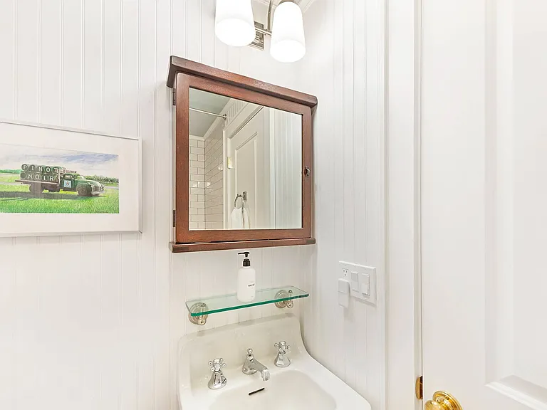 14 Oak Ln — Photo 5