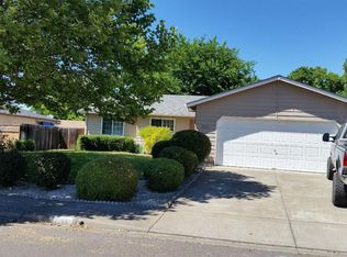 1923 Patrick St, Medford, OR 97504