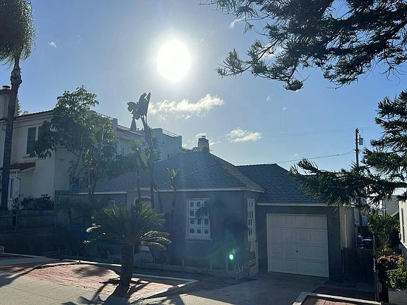 2nd image of 3714 Haines St