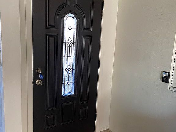 2nd image of 10023 W Lakeview Cir S