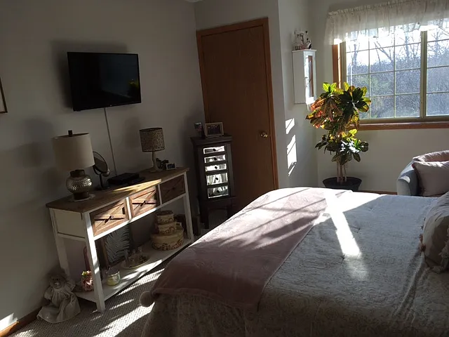 135 W Oak Leaf Dr #18 — Photo 11