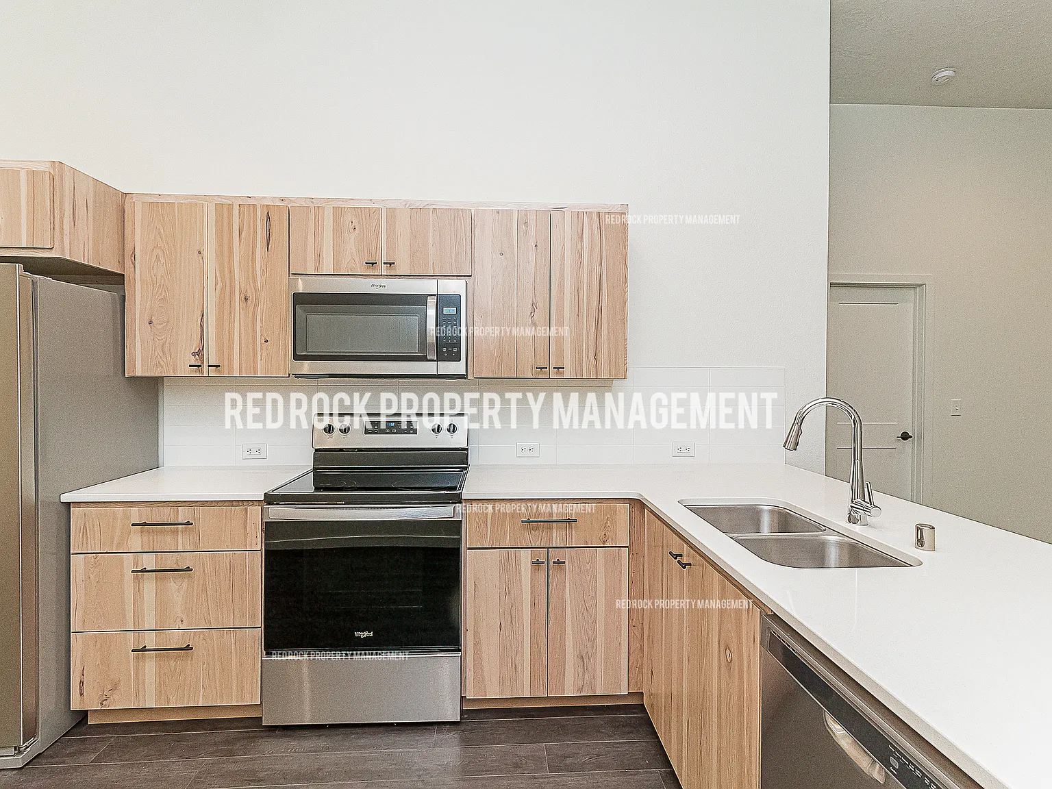 SZ - 610 South Crescent Lane - Unit... — Photo 3