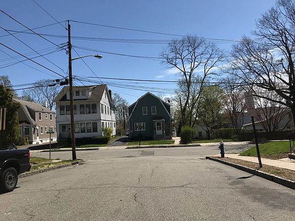 2nd image of 4 Glennon Pl