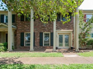 906 Todd Preis Dr, Nashville, TN 37221