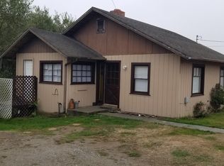 1988 Peninsula Dr, Arcata, CA 95521