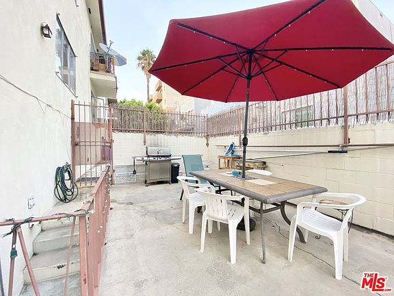 4th image of 1338 N Vista St #7A