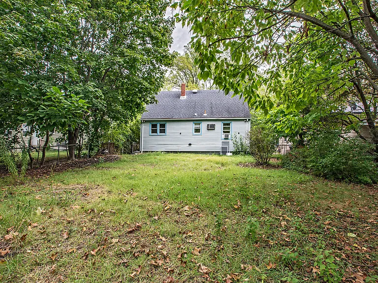 16 W Linden Ave — Photo 13