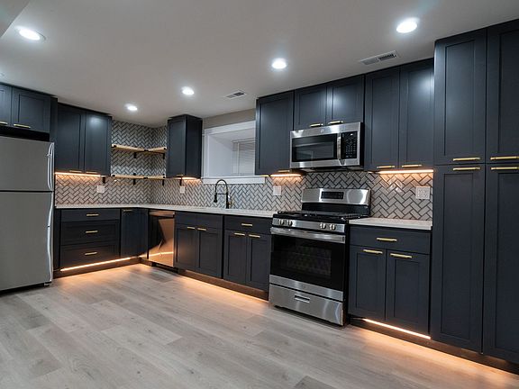 4th image of 5404-06 N Paulina St #6d3080dd4