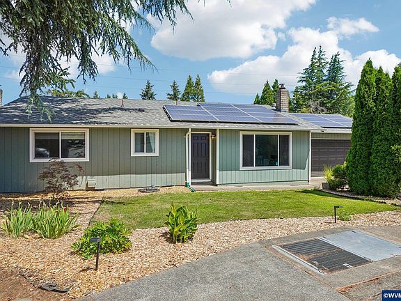 3rd image of 819 Chehalis Pl N