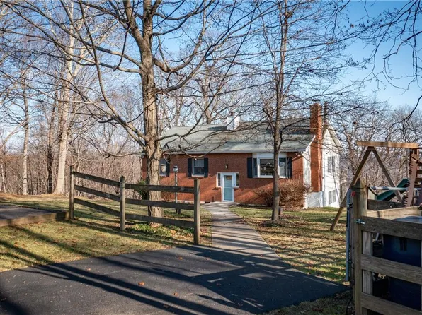 27 Birch Terrace, Pawling, NY 12564