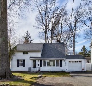 16 Hunterdon Rd, West Orange, NJ, 07052