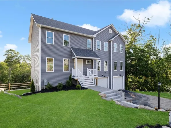 20 Tuscan Ct, Cumberland, RI 02864