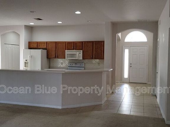 2nd image of 9833 Jasmine Brook Cir