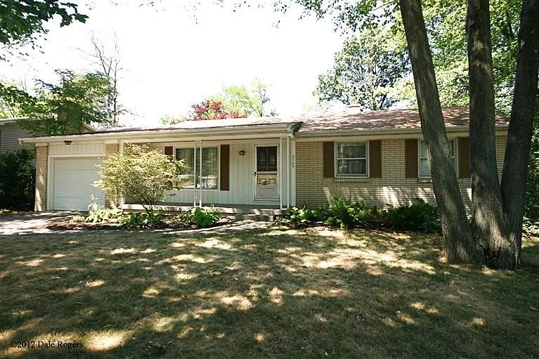 5769 Blaine Ave SE photo 1