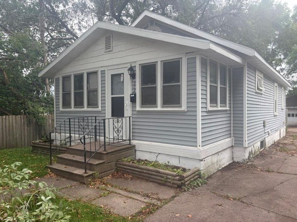 1st image of 512 NINA AVENUE