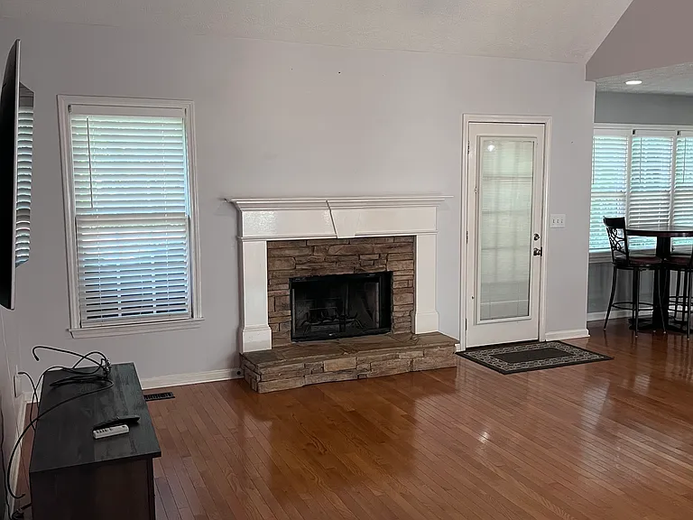 205 Brookhaven Pl — Photo 3