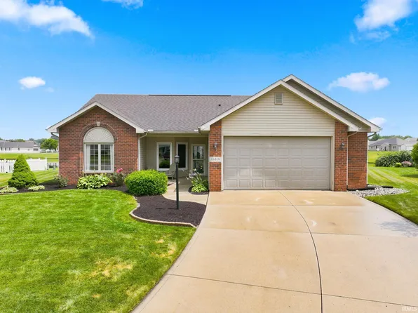 15814 Timberwillow Dr, Huntertown, IN 46748