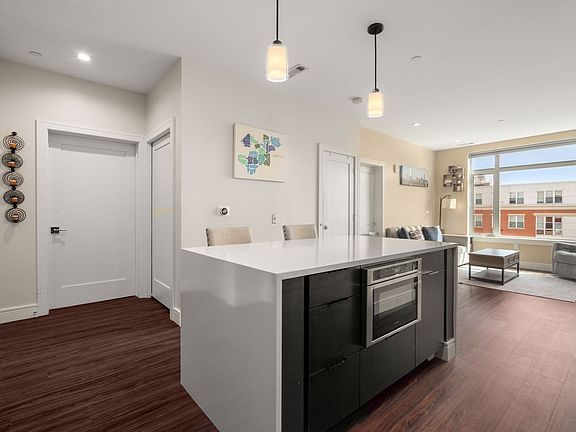 5th image of 99 Sumner St #506