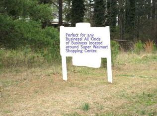 657 Davis Rd, Stockbridge, GA 30281