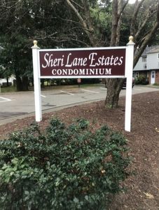 62 Sheri Ln, Agawam, MA, 01001