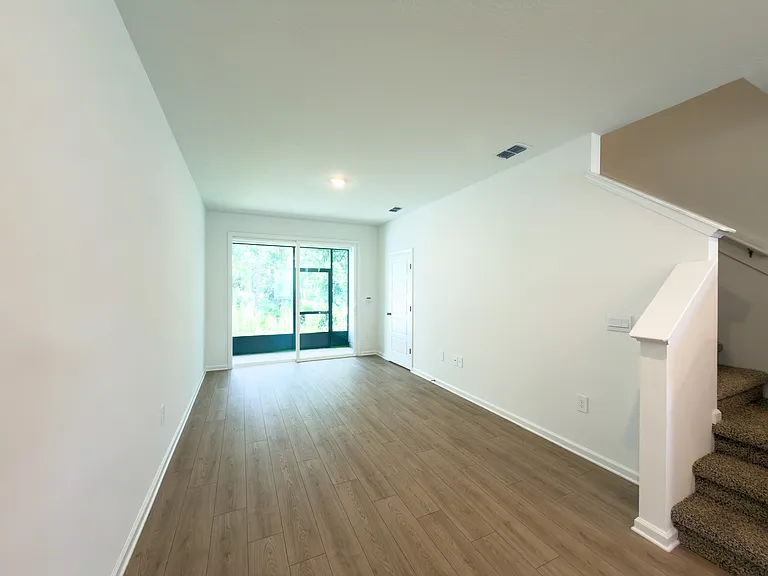 211 Palmetto Ridge Rd — Photo 7