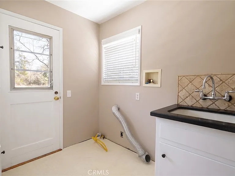 436 Stanford Dr — Photo 22
