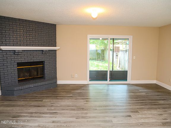 4th image of 5638 Bennington Dr
