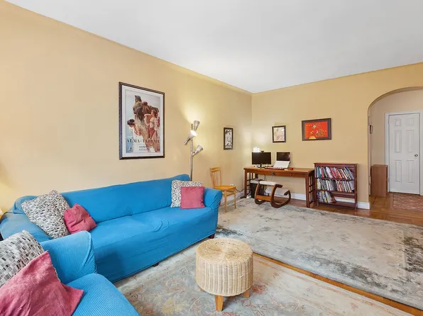 117-01 Park Ln S #C3j, Kew Gardens, NY 11415