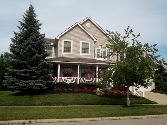 2nd image of 640 Acacia Dr