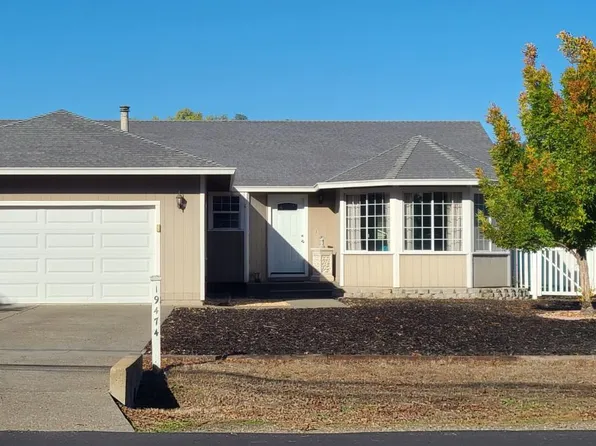19474 Mountain Meadow S, Hidden Valley Lake, CA 95467