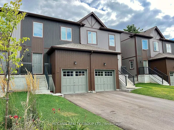 110 Grew Blvd #4, Georgina, ON L0E 1L0