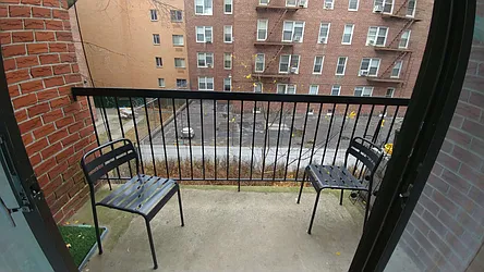 Rented by Metro Garden Realty NYC