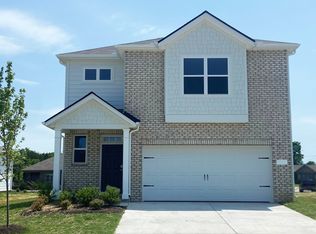 906 Long Leaf Rd, Lebanon, TN 37087