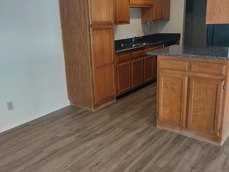 Lakeshore Village — Photo 22