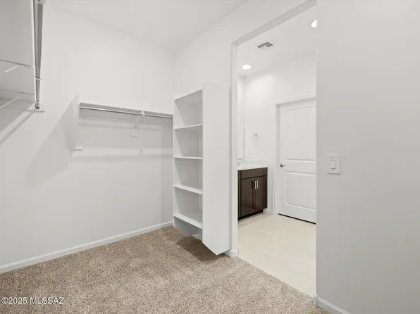 741 W Calle Cubeta, Sahuarita, AZ 85629