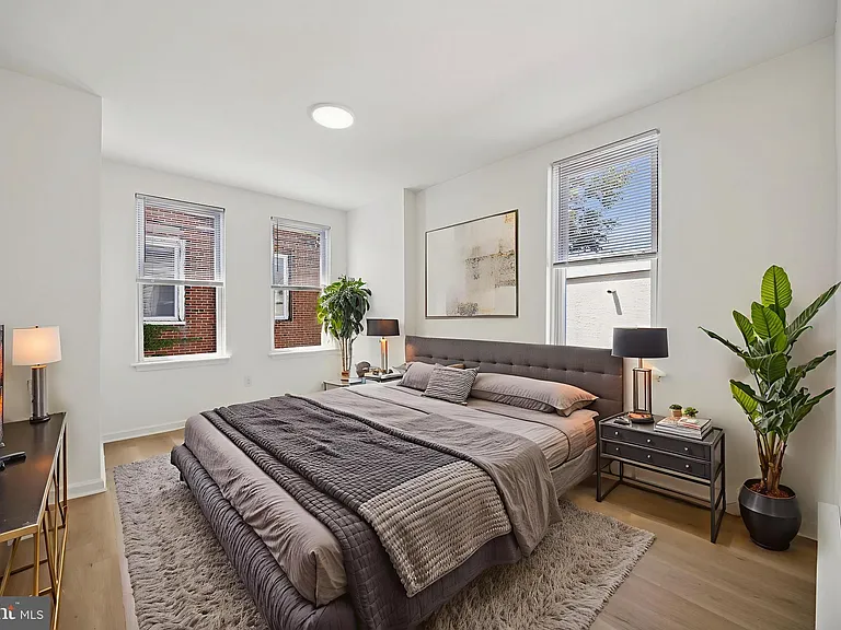 278 S 60th St — Photo 11