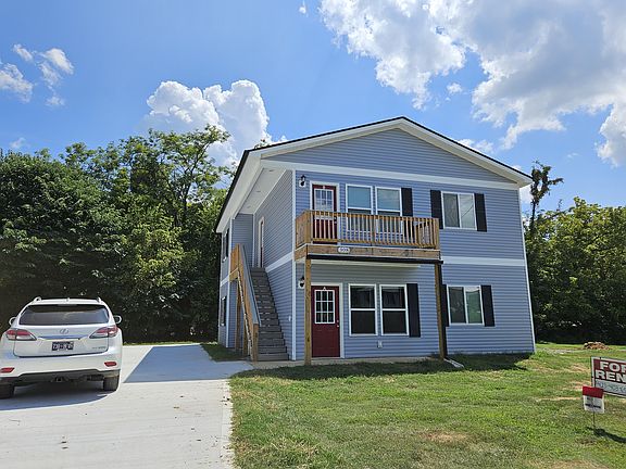 2nd image of 308 Hall St #B