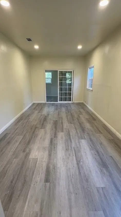 3 bed, 1500 sqft, $4,600 — Photo 2