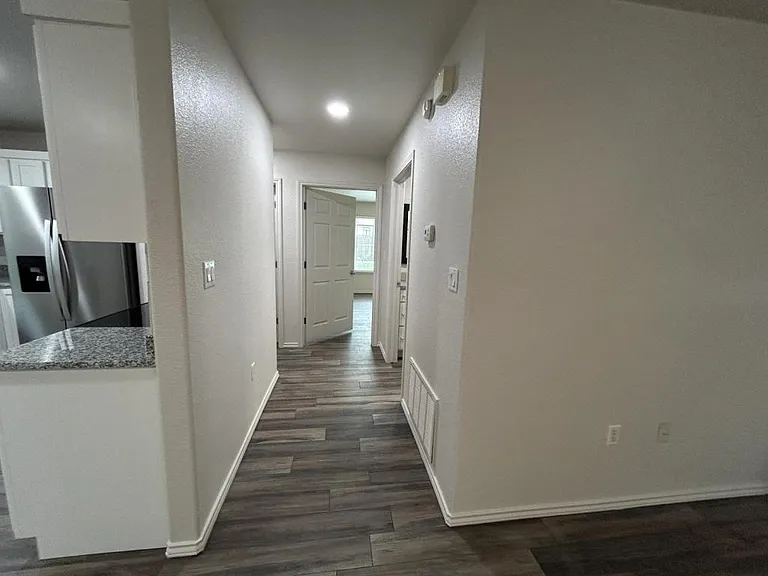 1029 N Water St — Photo 26