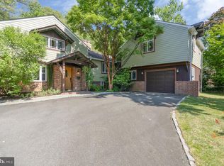 2939 N Lexington St, Arlington, VA 22207