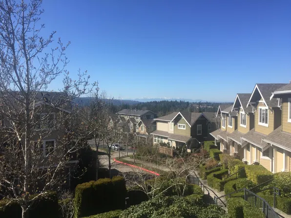 1941 NE Killian Ln, Issaquah, WA 98029
