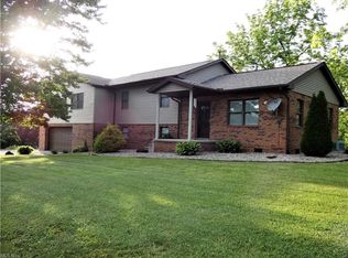 2850 State Route 555, Little Hocking, OH 45742