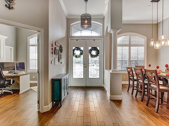 Office, Foyer & Dinning Room