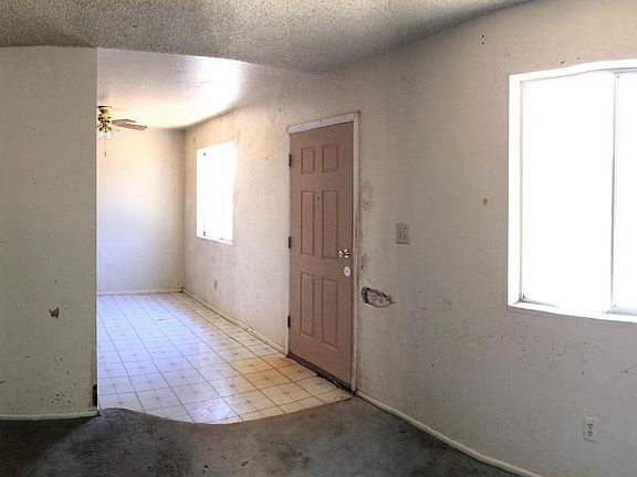 3rd image of 358 W Taylor Ave