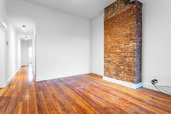 Rented by Compass | media 17